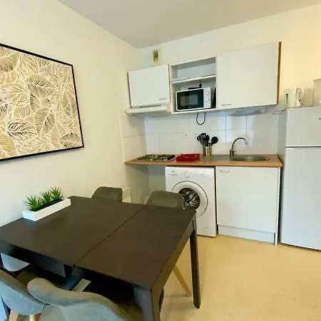 Casa de Férias G36 Les Naiades- 2 Bedrooms For 5 People ! Avene